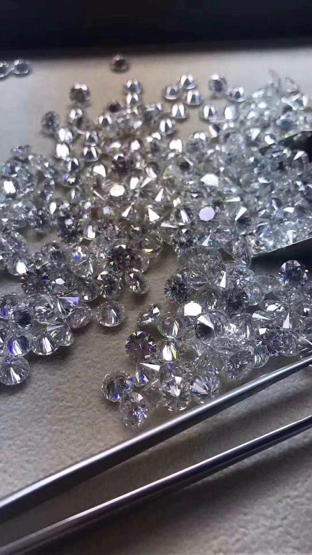 莫桑钻与钻石的区别，你真的知道吗