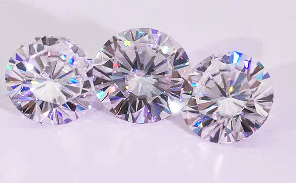 莫桑钻和钻石，您看好了吗......